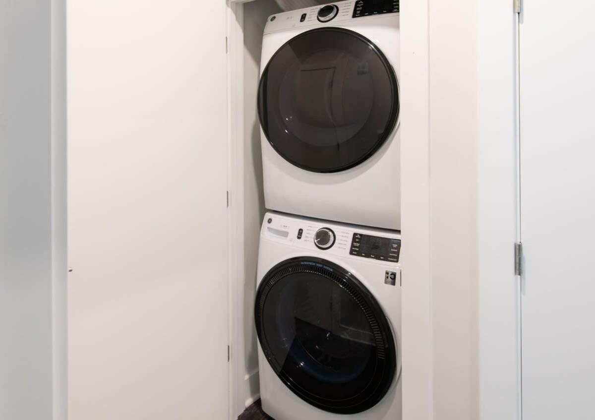 Cozysuites Dream 1br In Downtown Apartment